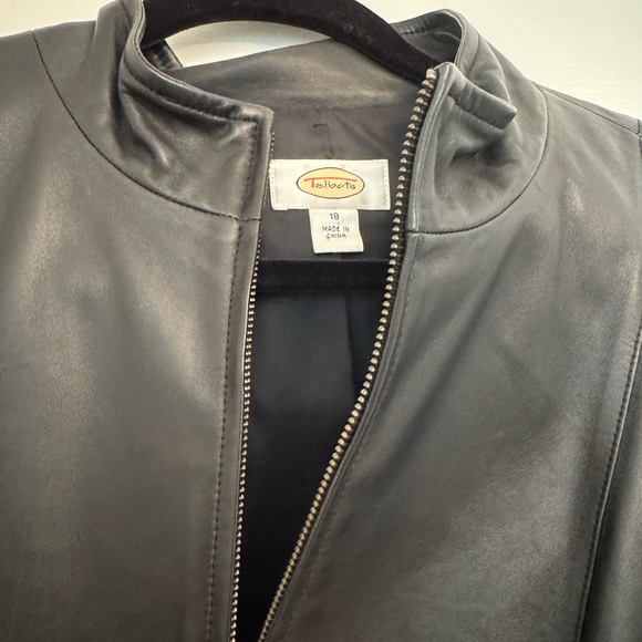 Talbots leather jacket - Picture 2 of 6